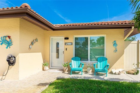 Villa ou maison à vendre à Bradenton, Floride: 2 chambres, 102.47 m2 № 1662868 - photo 4