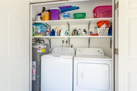 Villa ou maison à vendre à Bradenton, Floride: 2 chambres, 102.47 m2 № 1662868 - photo 29