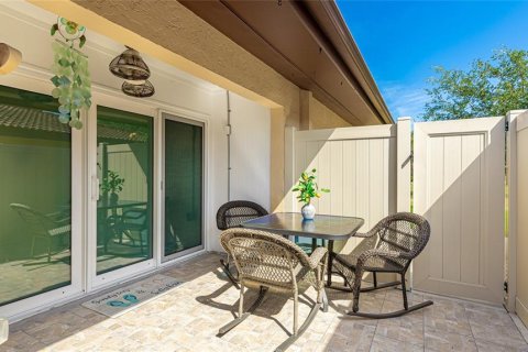 Villa ou maison à vendre à Bradenton, Floride: 2 chambres, 102.47 m2 № 1662868 - photo 8