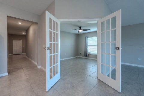 Villa ou maison à vendre à Ocala, Floride: 4 chambres, 241.36 m2 № 2396086 - photo 16