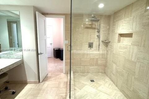 Condominio en alquiler en Key Biscayne, Florida, 3 dormitorios, 165.55 m2 № 2054868 - foto 14