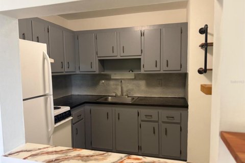 Condo in Clearwater, Florida, 1 bedroom  № 2379633 - photo 18