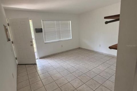 Condo in Clearwater, Florida, 1 bedroom  № 2379633 - photo 7
