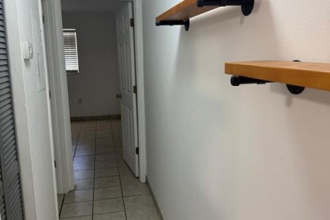 Condo in Clearwater, Florida, 1 bedroom  № 2379633 - photo 8