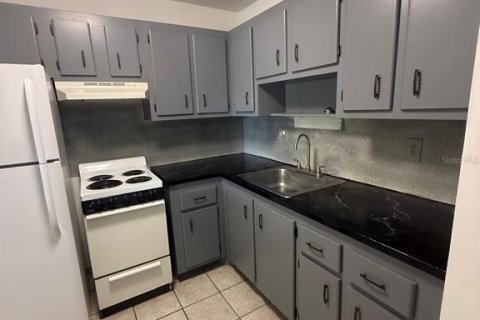 Condo in Clearwater, Florida, 1 bedroom  № 2379633 - photo 6