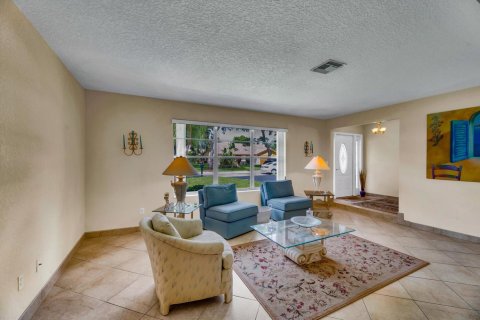 Casa en venta en Coral Springs, Florida, 5 dormitorios, 198.25 m2 № 2372384 - foto 4