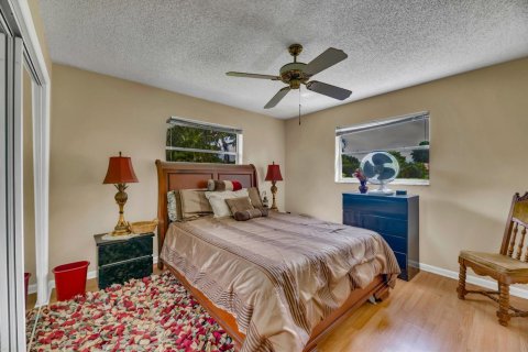 Casa en venta en Coral Springs, Florida, 5 dormitorios, 198.25 m2 № 2372384 - foto 20