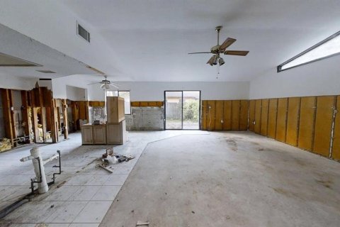 Casa en venta en New Port Richey, Florida, 3 dormitorios, 143.35 m2 № 1917739 - foto 6