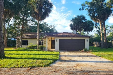 Casa en venta en New Port Richey, Florida, 3 dormitorios, 143.35 m2 № 1917739 - foto 1