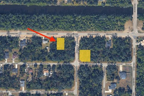 Land in Port Charlotte, Florida № 2160991