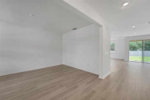 Villa ou maison à vendre à Parrish, Floride: 4 chambres, 234.02 m2 № 2197324 - photo 5