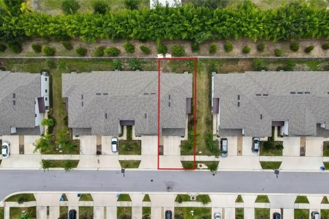 Touwnhouse à vendre à Lutz, Floride: 3 chambres, 167.32 m2 № 1801395 - photo 2