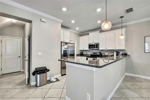 Touwnhouse à vendre à Lutz, Floride: 3 chambres, 167.32 m2 № 1801395 - photo 11