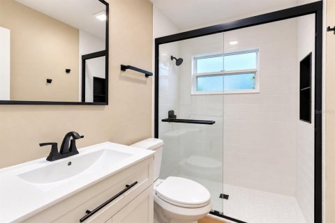 Villa ou maison à vendre à Bradenton, Floride: 2 chambres, 95.22 m2 № 2408715 - photo 5