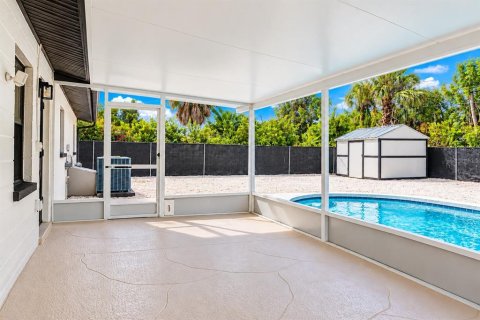 Villa ou maison à vendre à Bradenton, Floride: 2 chambres, 95.22 m2 № 2408715 - photo 7