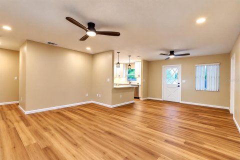 Villa ou maison à vendre à Bradenton, Floride: 2 chambres, 95.22 m2 № 2408715 - photo 20