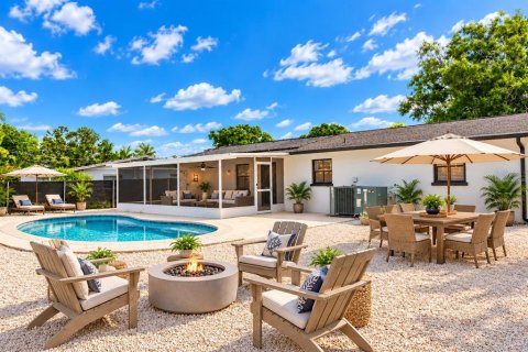 Villa ou maison à vendre à Bradenton, Floride: 2 chambres, 95.22 m2 № 2408715 - photo 3