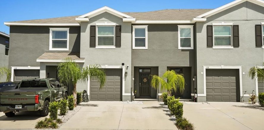 Townhouse in Apollo Beach, Florida 3 bedrooms, 158.58 sq.m. № 2348023