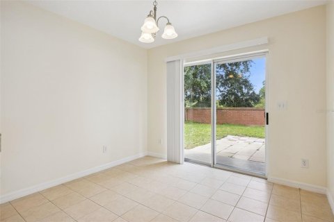 Villa ou maison à vendre à Winter Garden, Floride: 3 chambres, 172.52 m2 № 2408969 - photo 13