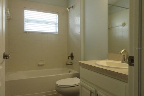 Casa en alquiler en Riverview, Florida, 4 dormitorios, 162.39 m2 № 1917813 - foto 14