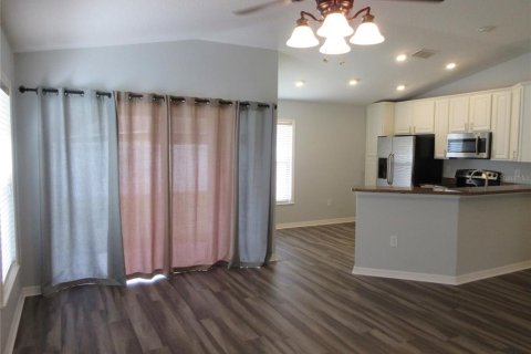 Casa en alquiler en Riverview, Florida, 4 dormitorios, 162.39 m2 № 1917813 - foto 3