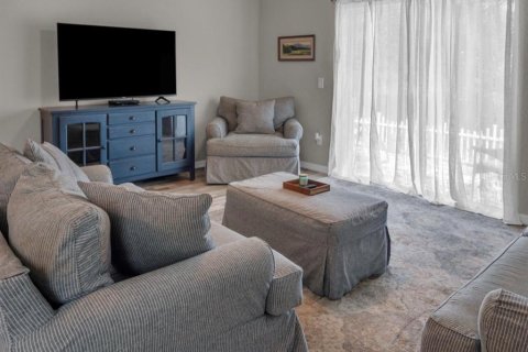 Casa en venta en Summerfield, Florida, 3 dormitorios, 125.51 m2 № 2101972 - foto 4