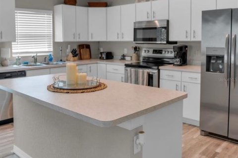 Casa en venta en Summerfield, Florida, 3 dormitorios, 125.51 m2 № 2101972 - foto 13
