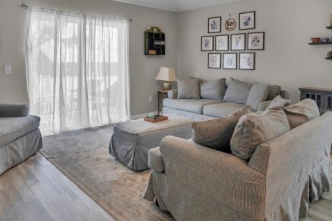 Casa en venta en Summerfield, Florida, 3 dormitorios, 125.51 m2 № 2101972 - foto 3
