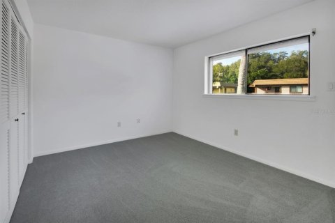 Condo in DeLand, Florida, 2 bedrooms № 2142958 - photo 20