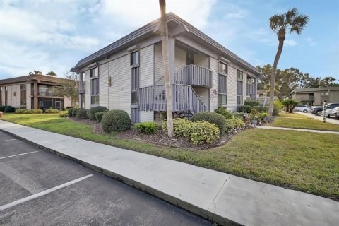 Condo in DeLand, Florida, 2 bedrooms № 2142958 - photo 26