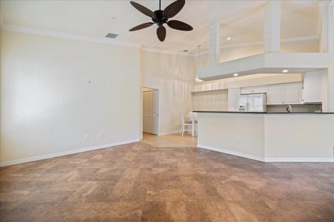 Condo in Venice, Florida, 2 bedrooms  № 2103083 - photo 8