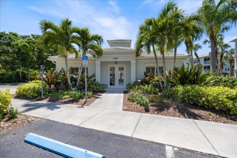 Condo in Venice, Florida, 2 bedrooms  № 2103083 - photo 29
