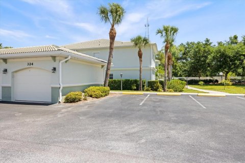 Condo in Venice, Florida, 2 bedrooms  № 2103083 - photo 25