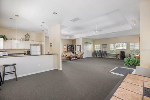 Condo in Venice, Florida, 2 bedrooms  № 2103083 - photo 21