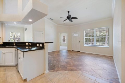 Condo in Venice, Florida, 2 bedrooms  № 2103083 - photo 6