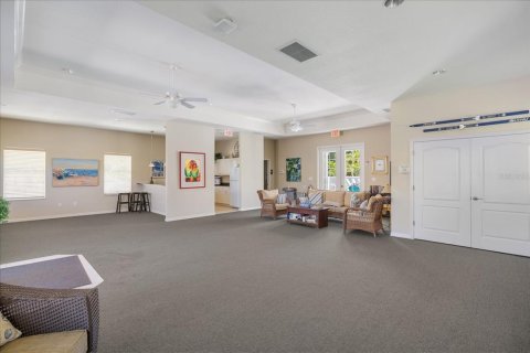 Condo in Venice, Florida, 2 bedrooms  № 2103083 - photo 22