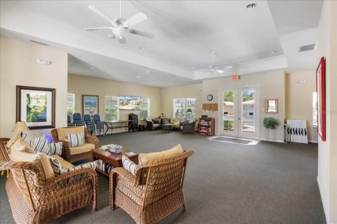 Condo in Venice, Florida, 2 bedrooms  № 2103083 - photo 19