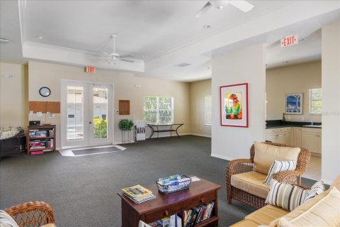 Condo in Venice, Florida, 2 bedrooms  № 2103083 - photo 20