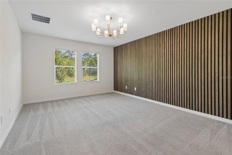 House in Land O' Lakes, Florida 6 bedrooms, 350.61 sq.m. № 2099634 - photo 19