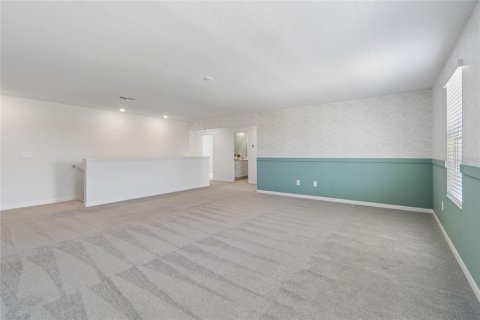 House in Land O' Lakes, Florida 6 bedrooms, 350.61 sq.m. № 2099634 - photo 28