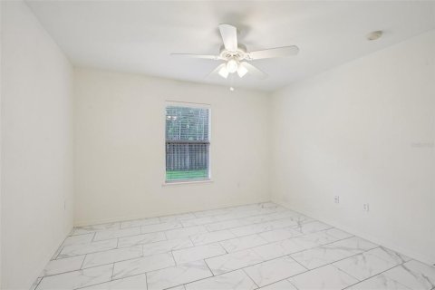Villa ou maison à vendre à Alachua, Floride: 3 chambres, 150.5 m2 № 1915776 - photo 21