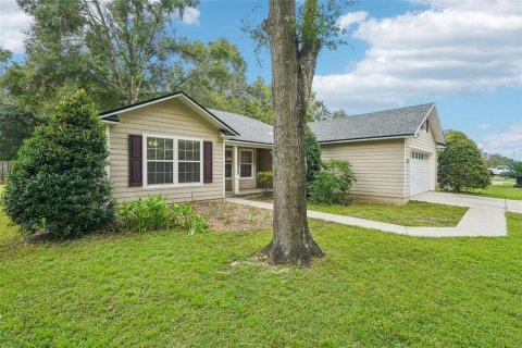 Villa ou maison à vendre à Alachua, Floride: 3 chambres, 150.5 m2 № 1915776 - photo 2