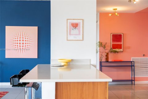 Copropriété à louer à Miami, Floride: 2 chambres, 149.2 m2 № 1938088 - photo 17