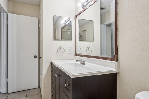 Condominio en alquiler en Tampa, Florida, 2 dormitorios, 85.28 m2 № 1810383 - foto 21