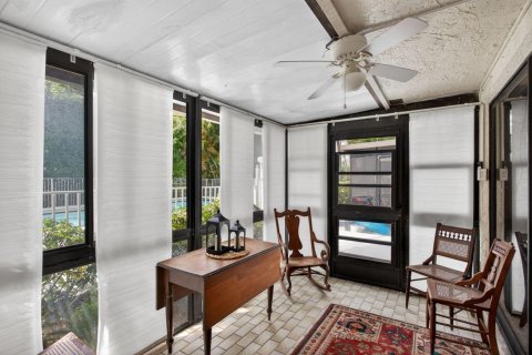 Townhouse in Lighthouse Point, Florida 2 bedrooms, 121.7 sq.m. № 2190061 - photo 24