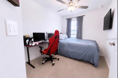 Adosado en alquiler en Land O' Lakes, Florida, 3 dormitorios, 151.8 m2 № 2277307 - foto 2