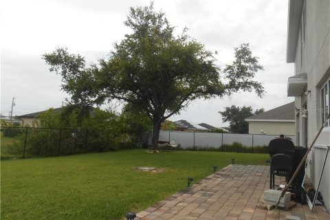 House in Cape Coral, Florida 4 bedrooms, 269.04 sq.m. № 1245203 - photo 28