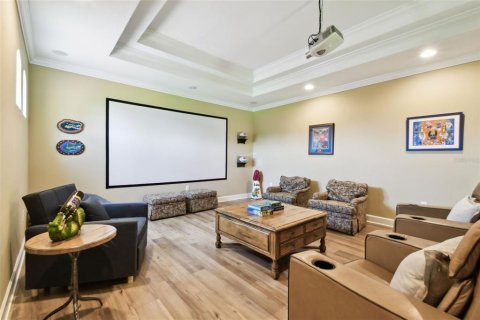 Casa en venta en Dover, Florida, 4 dormitorios, 412.76 m2 № 1832714 - foto 5