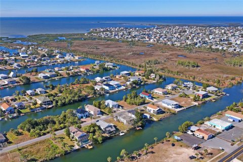 Land in Hernando Beach, Florida № 1535376 - photo 12