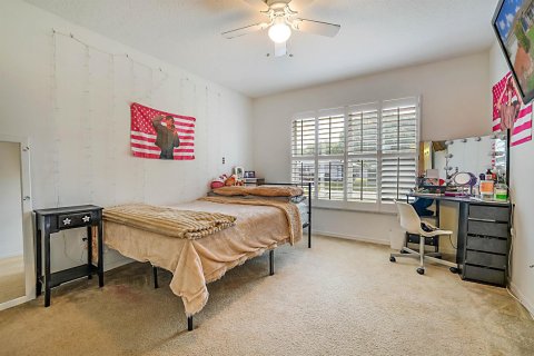 Casa en venta en Port St. Lucie, Florida, 4 dormitorios, 281.4 m2 № 2078328 - foto 27